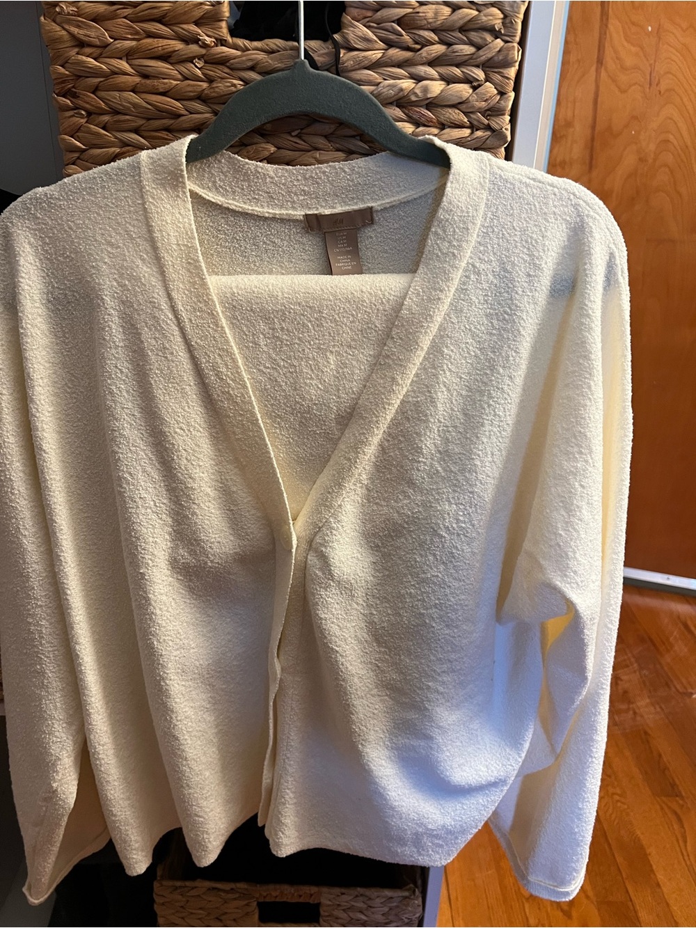 Cream V-Neck Women's Sweater and Shorts Lightweight Knit